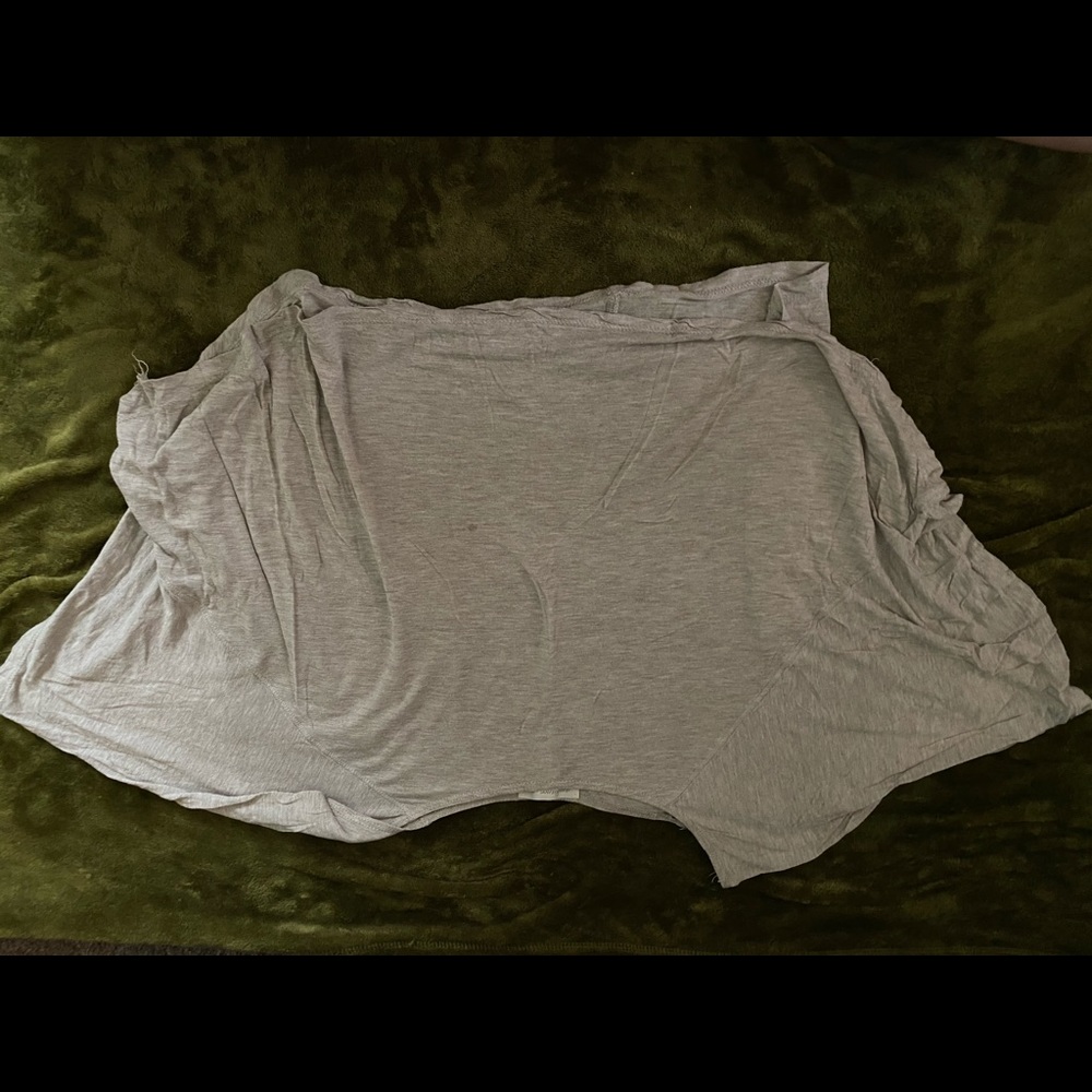 flowy crop top